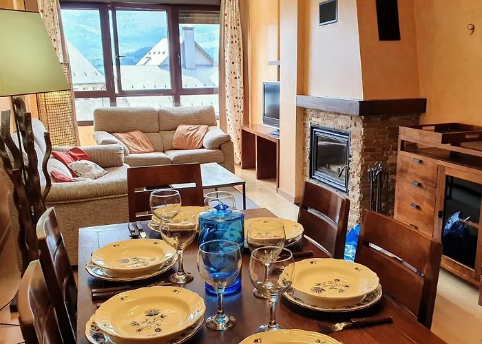 Pena Sabocos, Turistico Panticosa