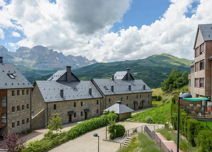 Pena Sabocos, Turistico Apartmán Panticosa